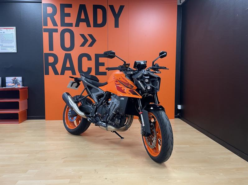 KTM 990 DUKE