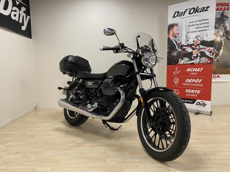 MOTO GUZZI V9 ROAMER